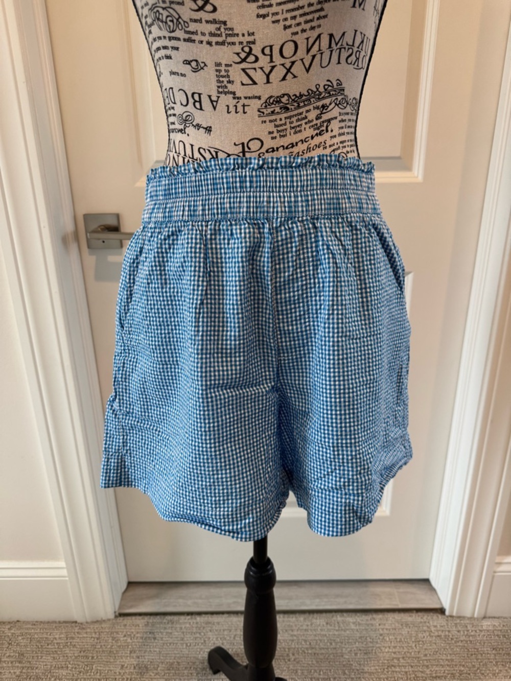 aerie blue and white shorts